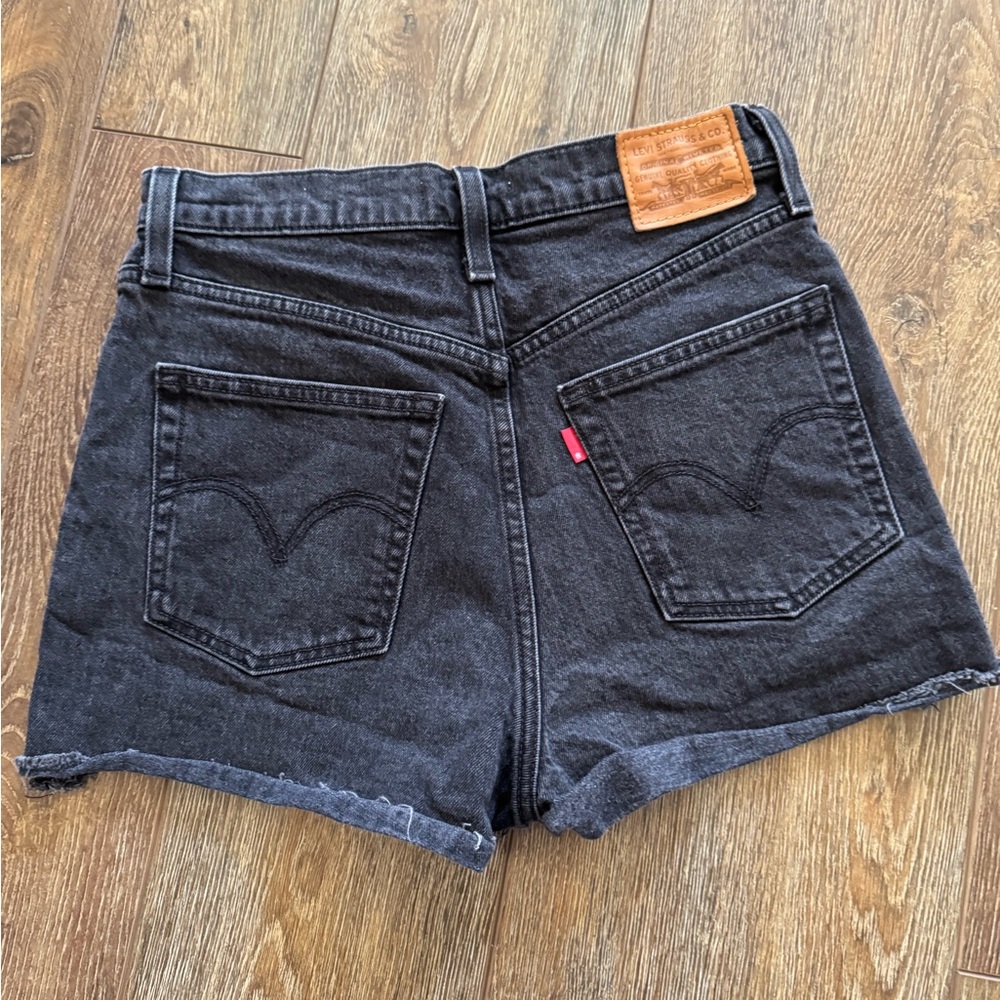 Levi’s premium Black and Light Blue Denim Shorts 3 pair - Picture 5 of 14